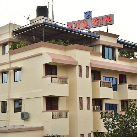 Hotel Priya Bhubaneswar Ngoại thất bức ảnh